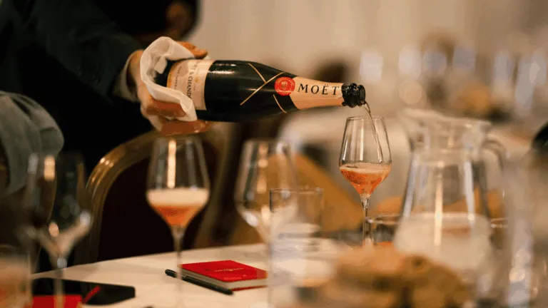 Champagne Assemblage